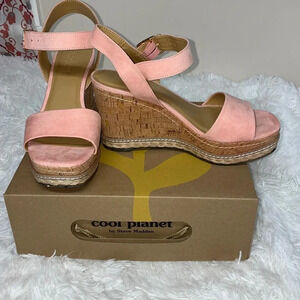 Cool Planet Wedge sandals Sz 8.5 Blush Color New
